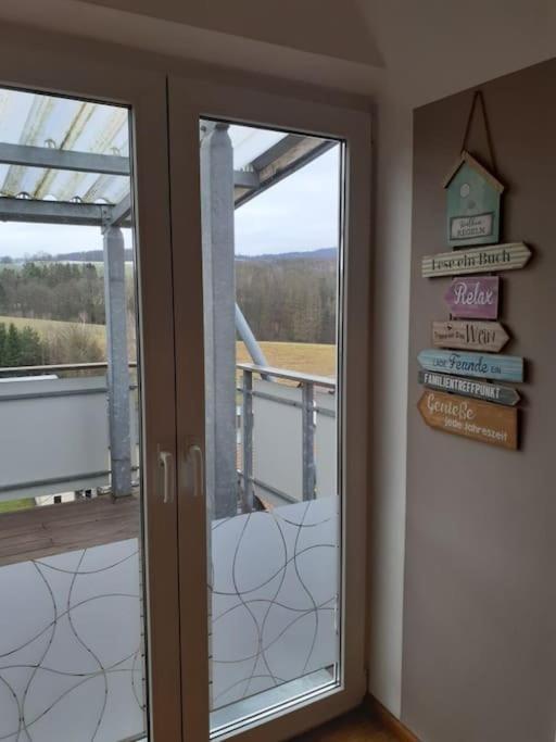 Schoene Und Ruhige Ferienwohnung In Ottendorf Зебниц Экстерьер фото